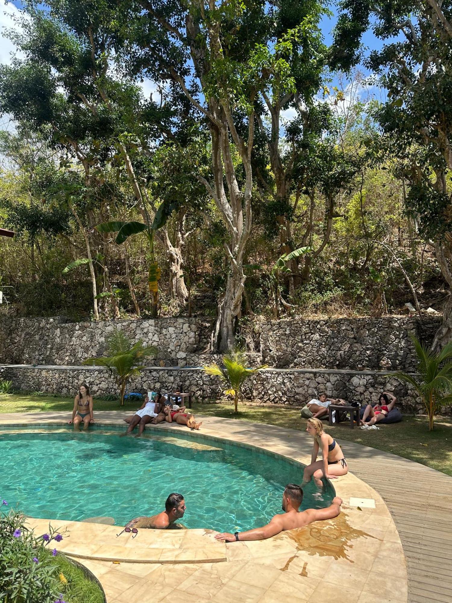 The Penida Project Hostel Ped Εξωτερικό φωτογραφία